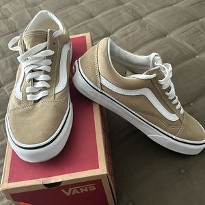 Vans- Women’s -Old Skool-